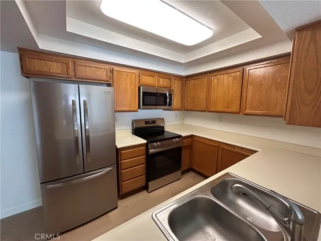 85 Country Mile, Pomona, California 91766