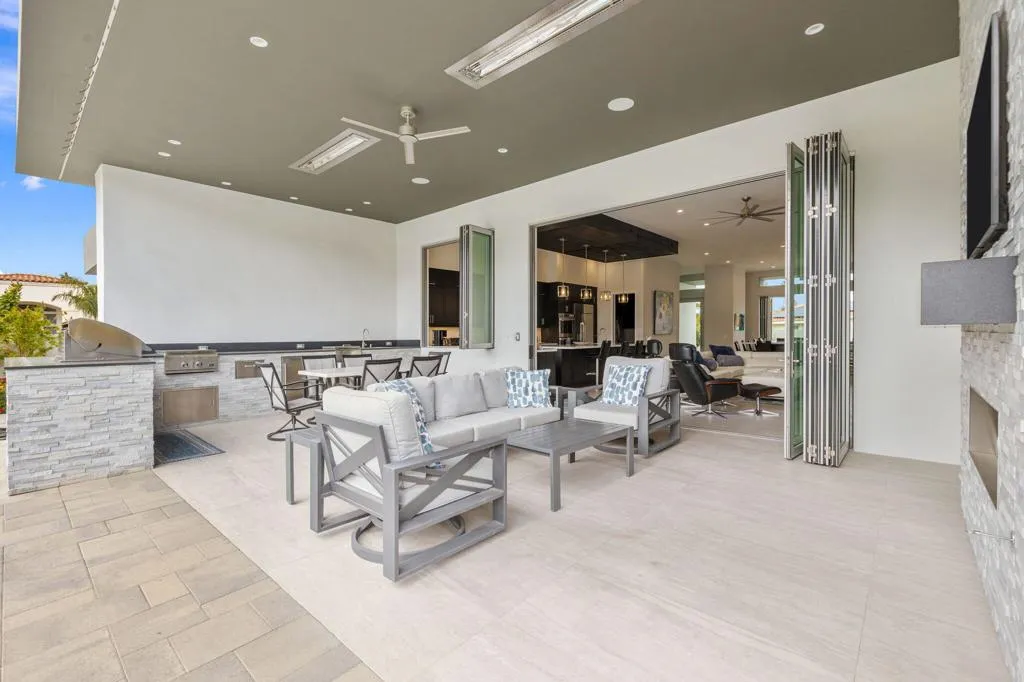 76305 Shoshone Drive, Indian Wells, California 92210 home-pic-3