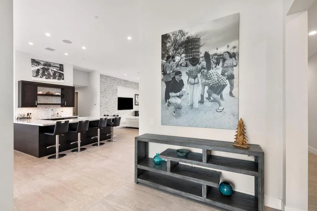 76305 Shoshone Drive, Indian Wells, California 92210 home-pic-12
