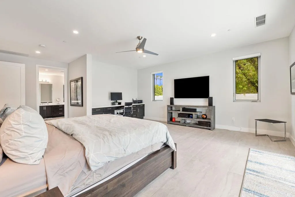 76305 Shoshone Drive, Indian Wells, California 92210 home-pic-36
