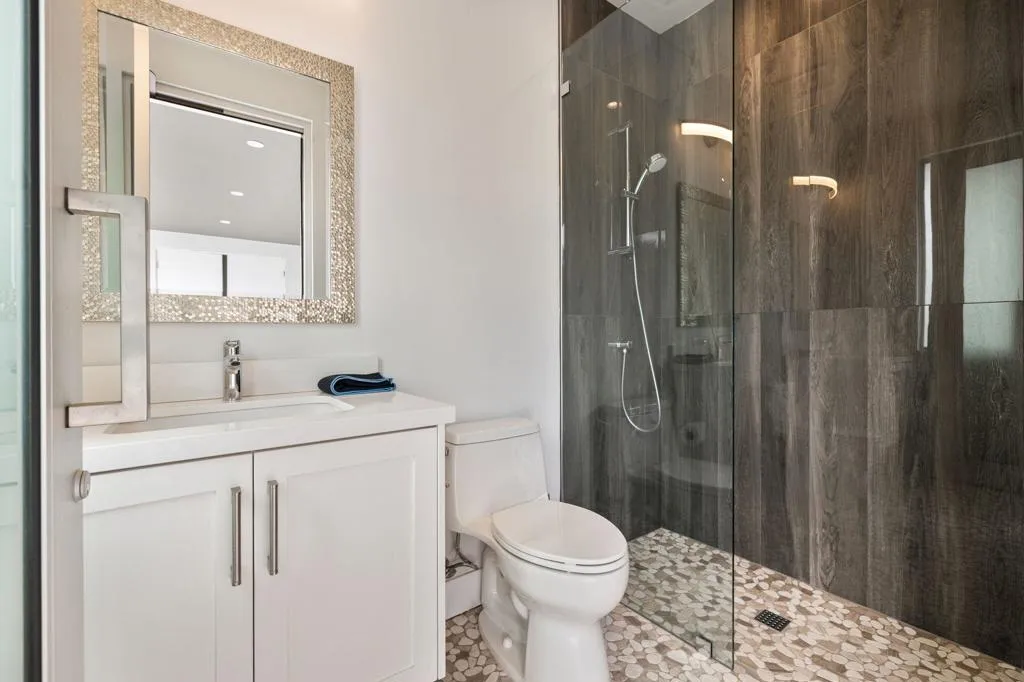 76305 Shoshone Drive, Indian Wells, California 92210 home-pic-33