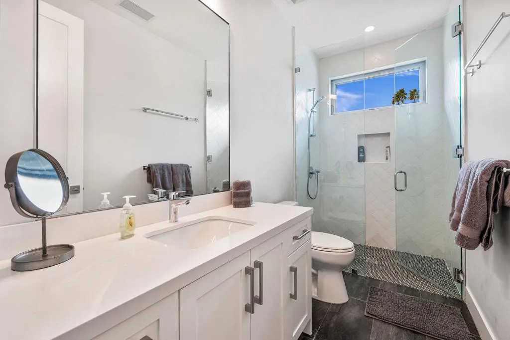 76305 Shoshone Drive, Indian Wells, California 92210 home-pic-50