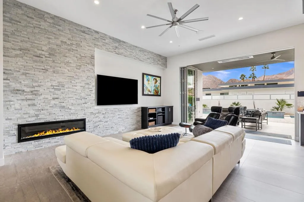 76305 Shoshone Drive, Indian Wells, California 92210 home-pic-20