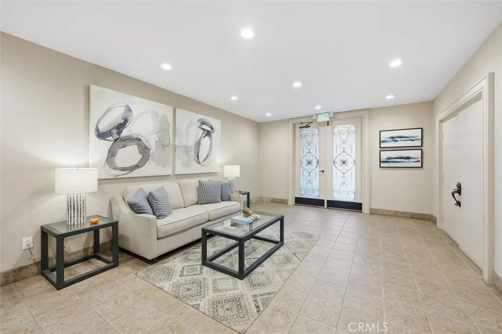 222 7th, Santa Monica, California 90402 home-pic-36