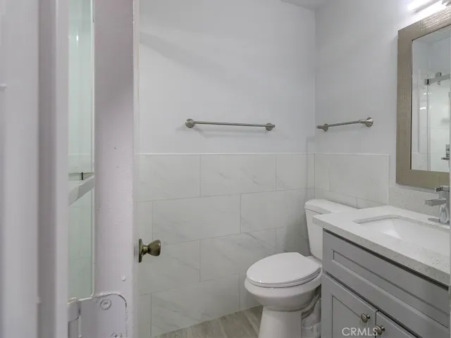 518 W Alpine, Santa Ana, California 92707