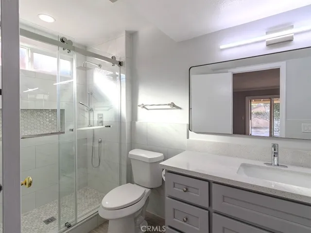 518 W Alpine, Santa Ana, California 92707