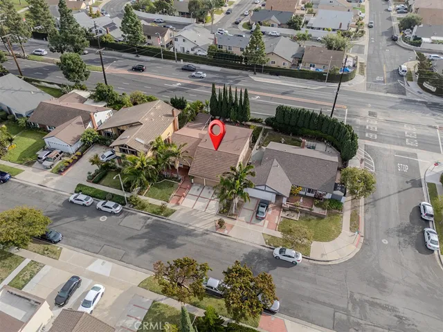 518 W Alpine, Santa Ana, California 92707