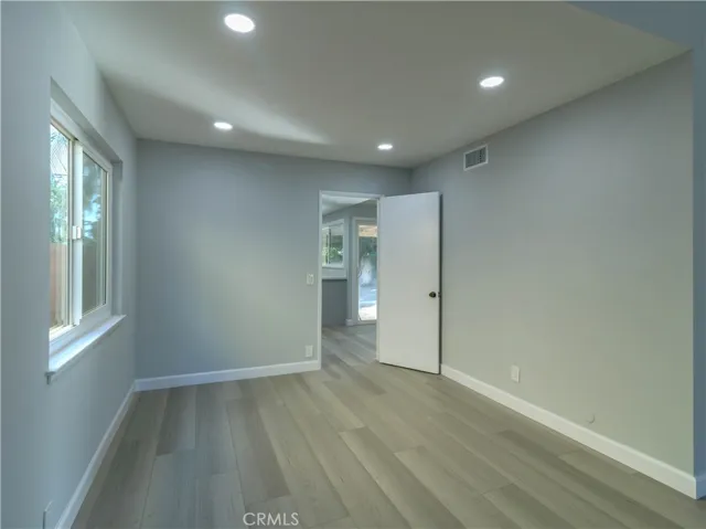 518 W Alpine, Santa Ana, California 92707