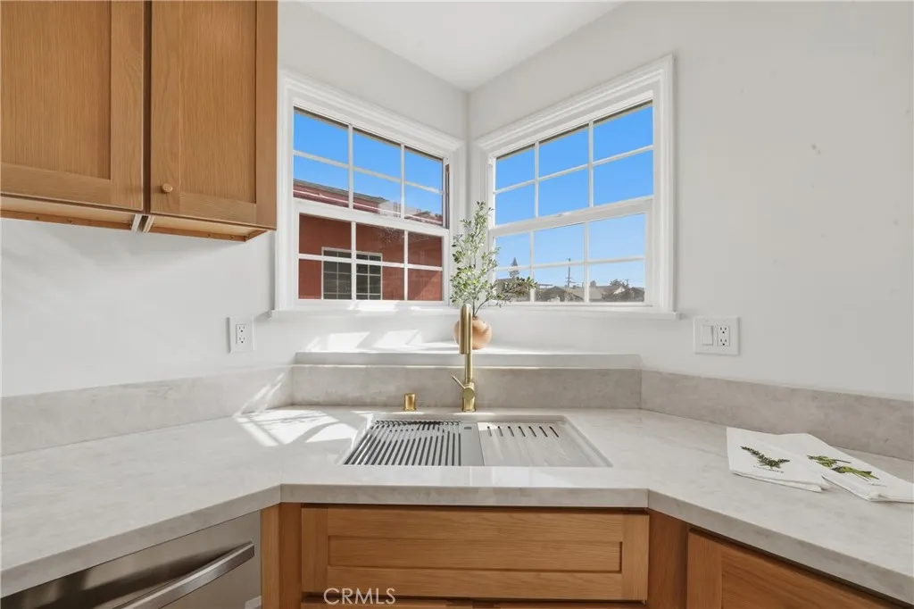 2915 W 129th Place, Gardena, California 90249 home-pic-18