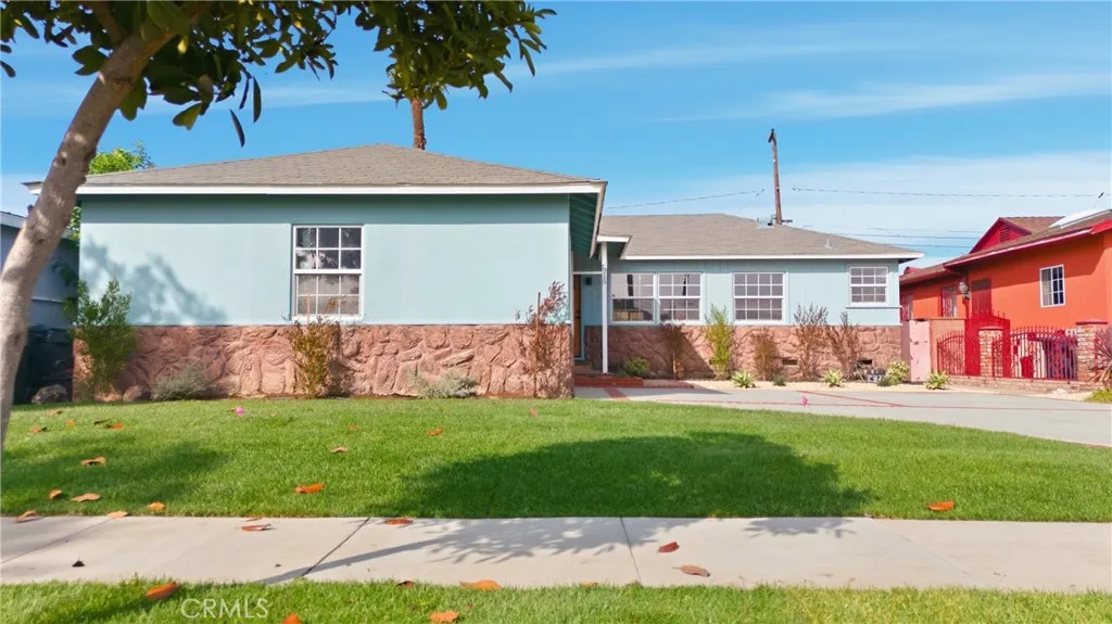 2915 W 129th Place, Gardena, California 90249 home-pic-6