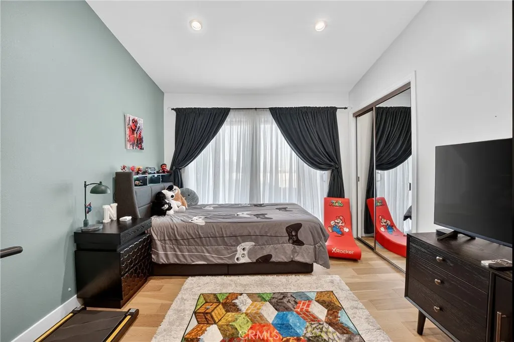 5 Cypress Way, Rolling Hills Estates, California 90274 home-pic-7