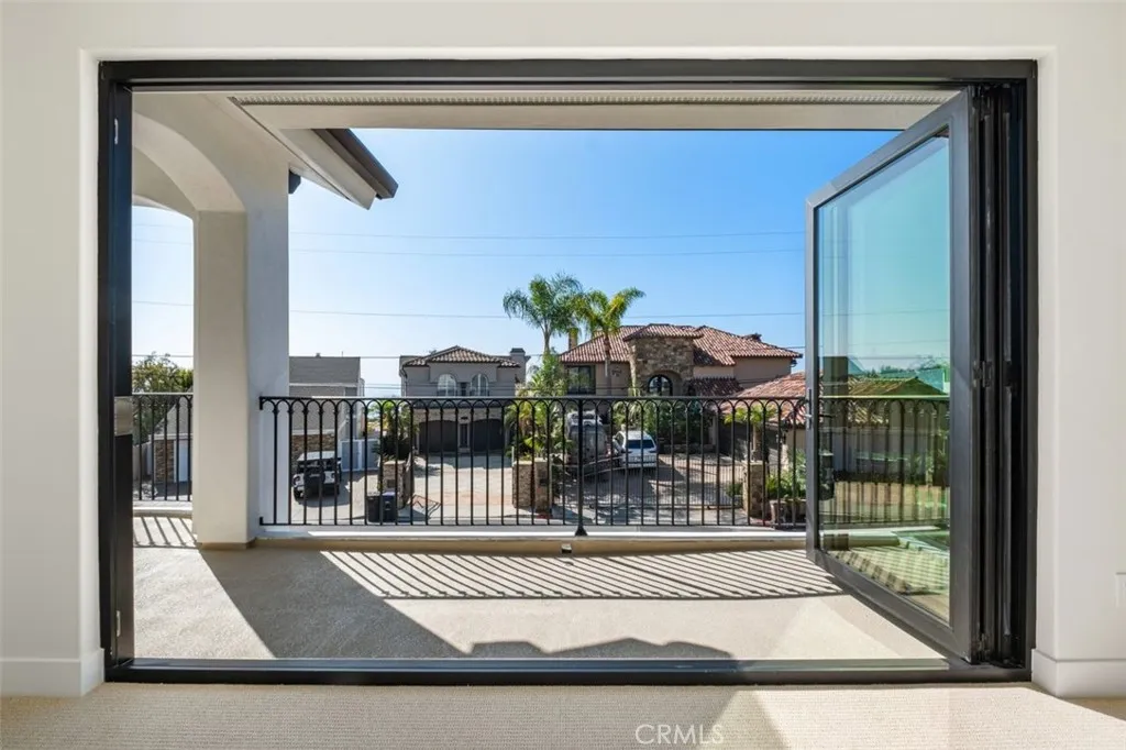 34882 Doheny, Dana Point, California 92624 home-pic-17