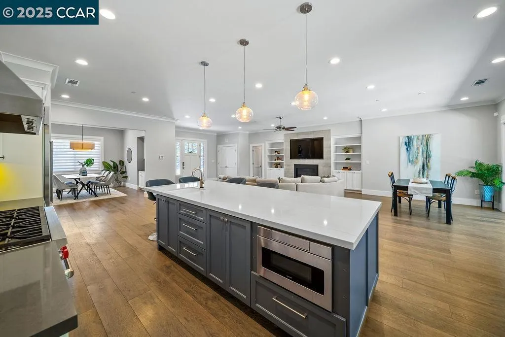 100 Alderwood Rd, Walnut Creek, California 94598 home-pic-8