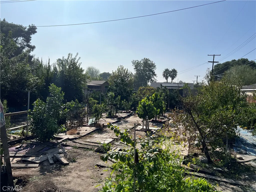 7014 Conejo, San Bernardino, California 92404 home-pic-24