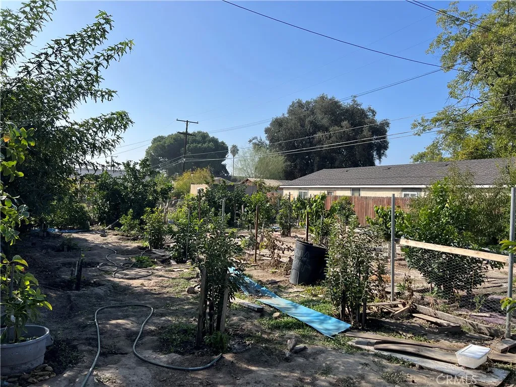 7014 Conejo, San Bernardino, California 92404 home-pic-22