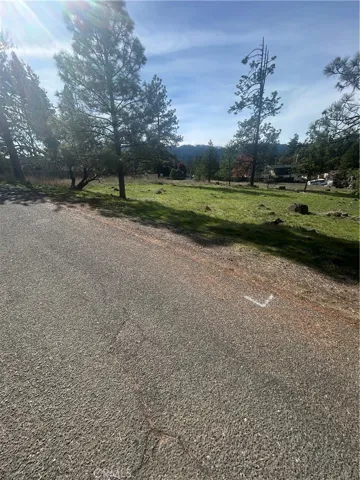 1683 Padula, Willits, California 95490