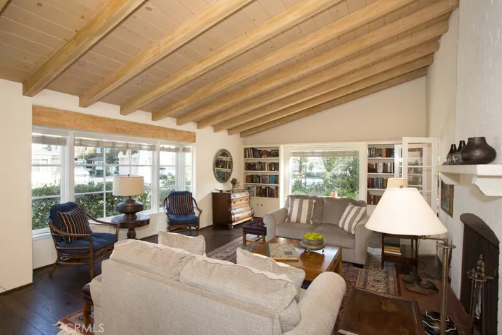 61 Beacon Bay, Newport Beach, California 92660