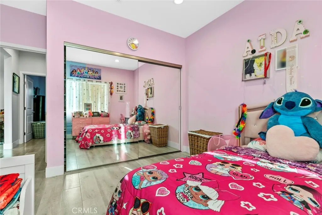 8436 Amboy, Sun Valley, California 91352 home-pic-33