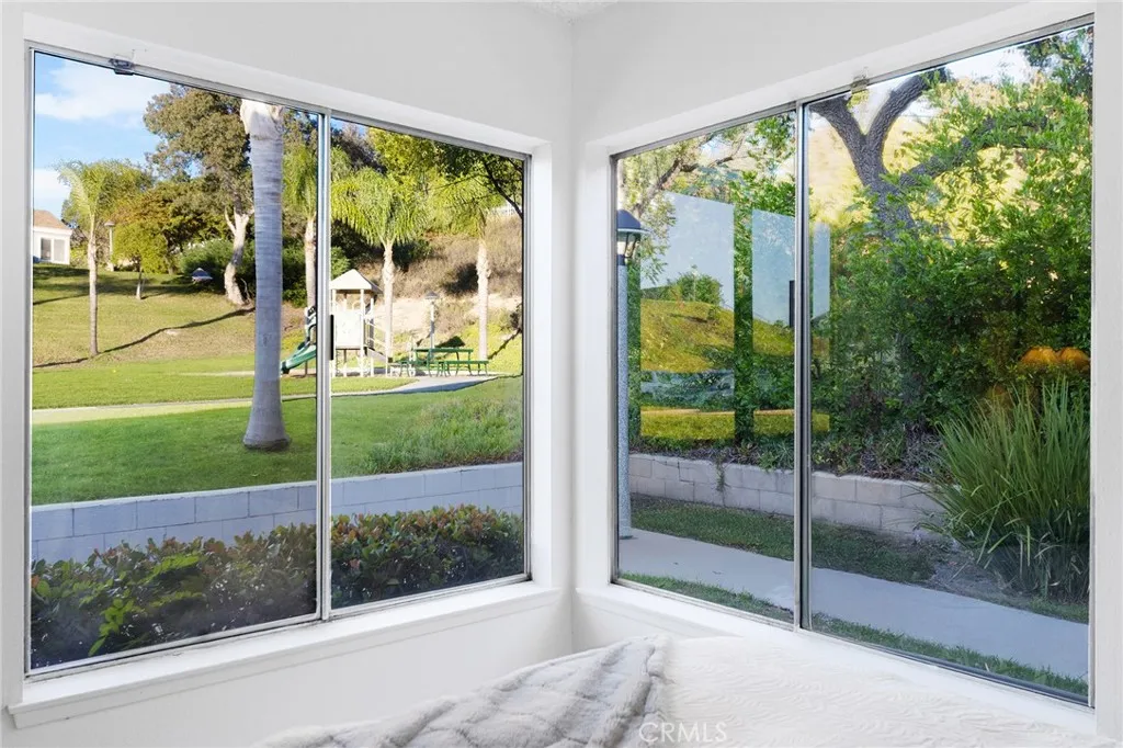 1044 Canyon Spring, Diamond Bar, California 91765 home-pic-26