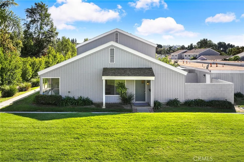 1044 Canyon Spring, Diamond Bar, California 91765 home-pic-0