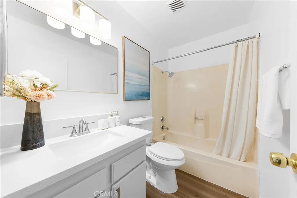 1044 Canyon Spring, Diamond Bar, California 91765 home-pic-18