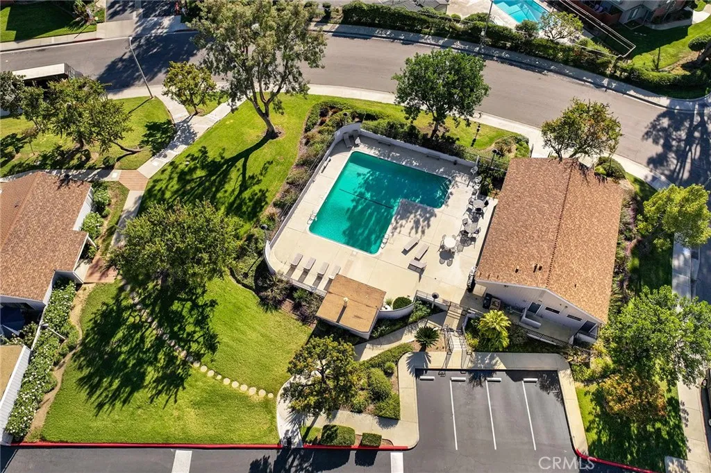 1044 Canyon Spring, Diamond Bar, California 91765 home-pic-37