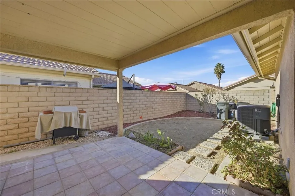 3050 Del Flora Dr, Hemet, California 92545 home-pic-23