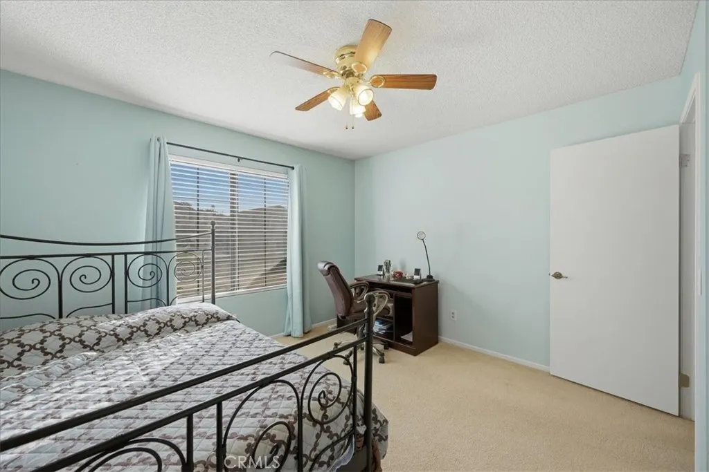 3050 Del Flora Dr, Hemet, California 92545 home-pic-15