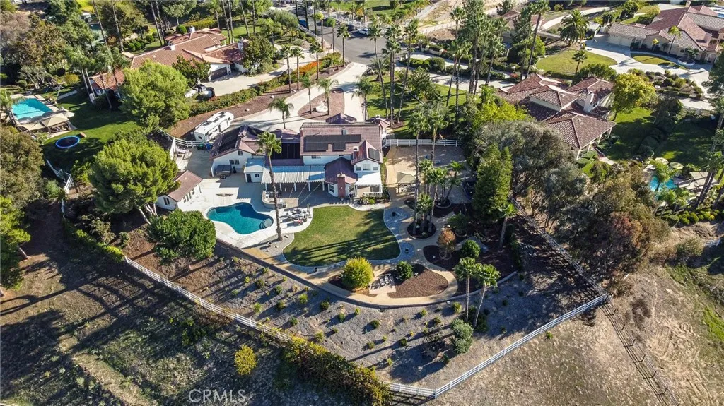 31150 Mariposa, Temecula, California 92592 home-pic-50