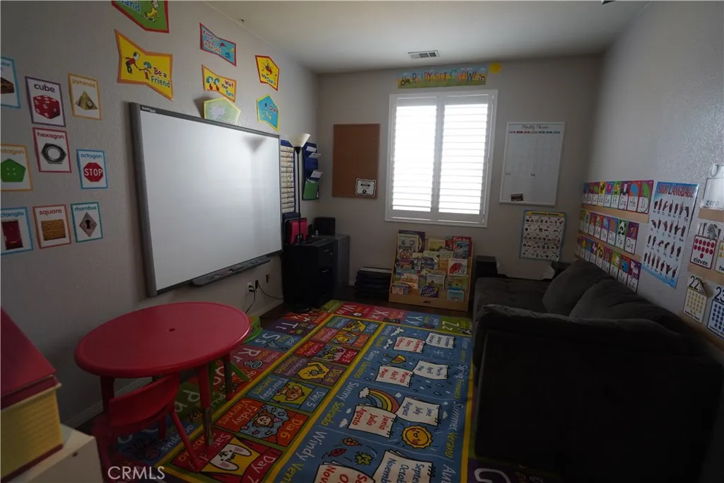 1490 1490 Flamingo, Beaumont, California 92223 home-pic-27