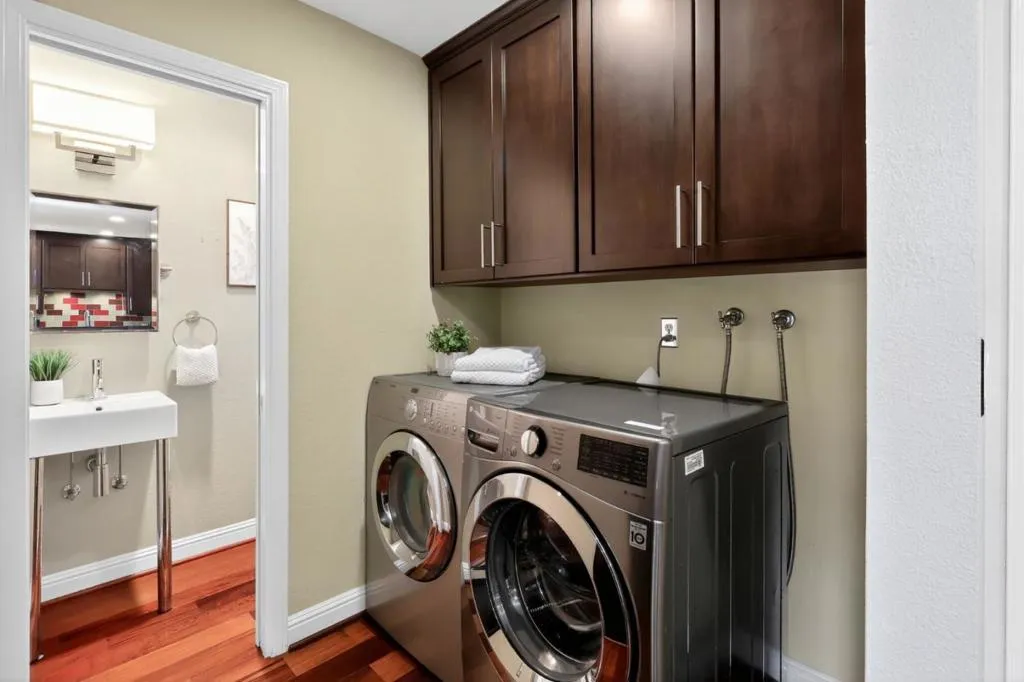 130 Baroni Avenue 48, San Jose, California 95136 home-pic-9