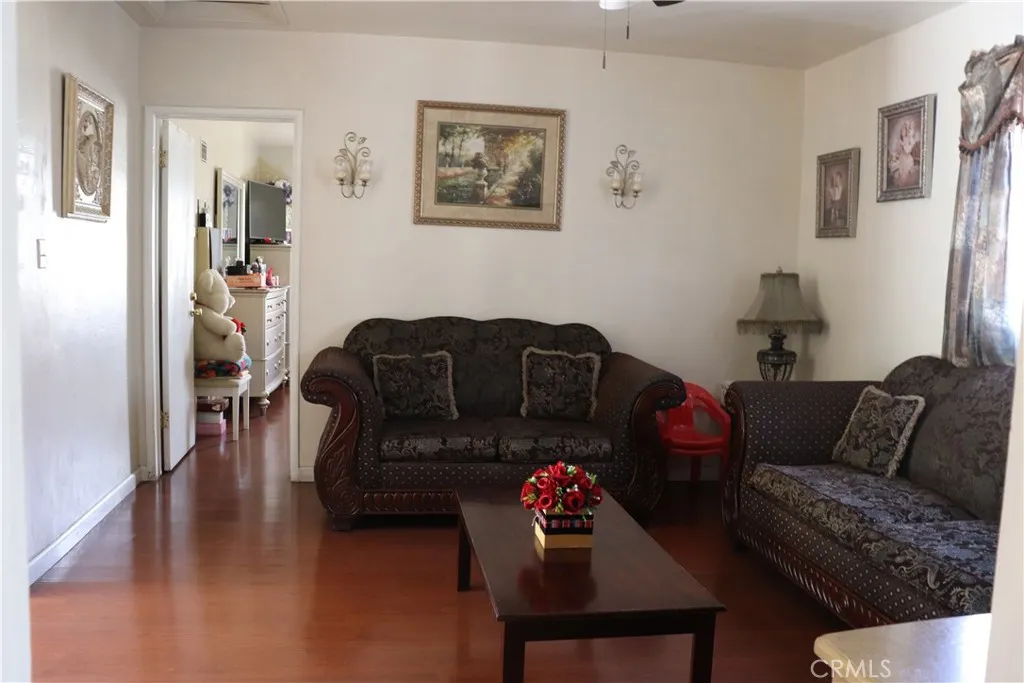 1971 7th, Riverside, California 92507 home-pic-29