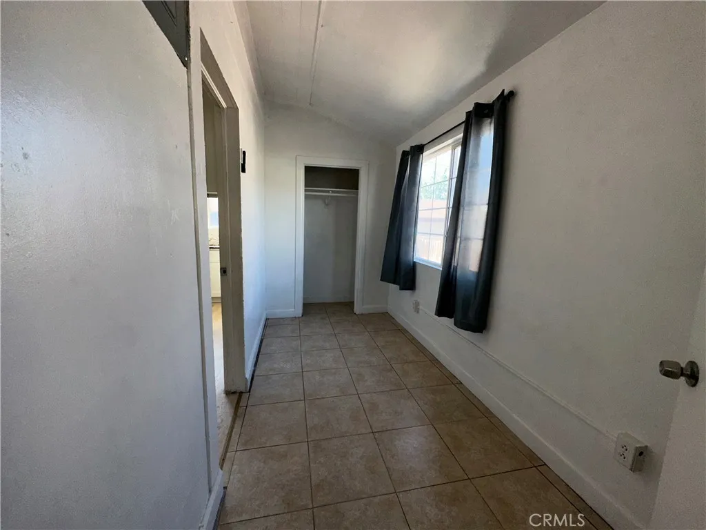1971 7th, Riverside, California 92507 home-pic-15