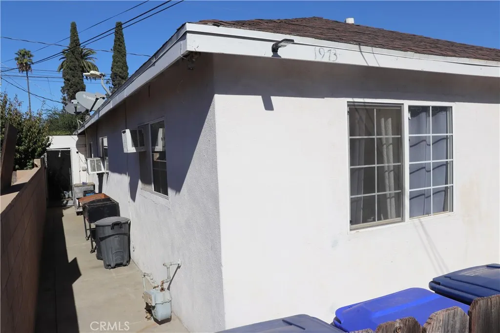 1971 7th, Riverside, California 92507 home-pic-24