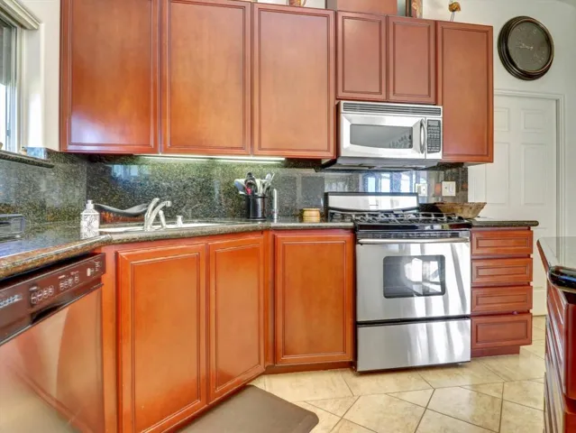 17-86113 Sonoma Creek Road-17