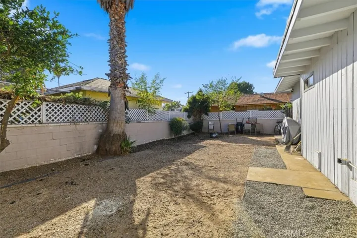 3232 Wall Avenue, San Bernardino, California 92404
