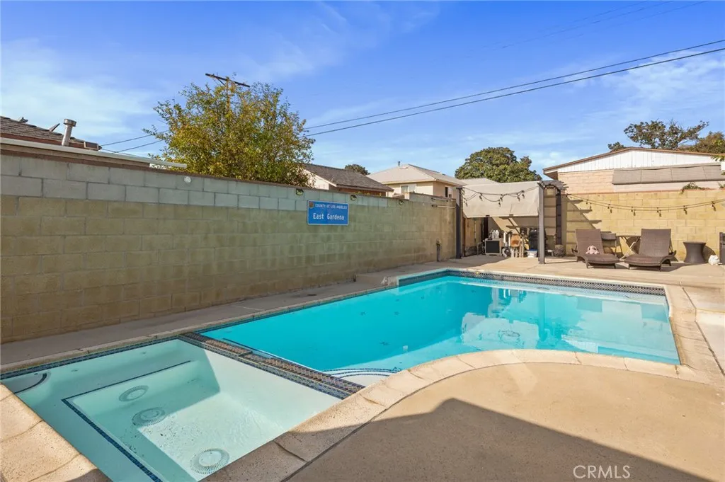 749 W 147th Street, Gardena, California 90247 home-pic-32