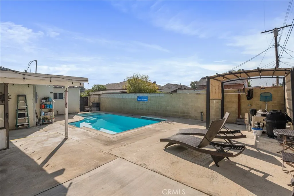 749 W 147th Street, Gardena, California 90247 home-pic-29