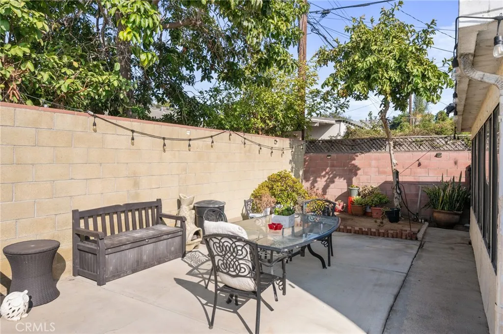 749 W 147th Street, Gardena, California 90247 home-pic-36
