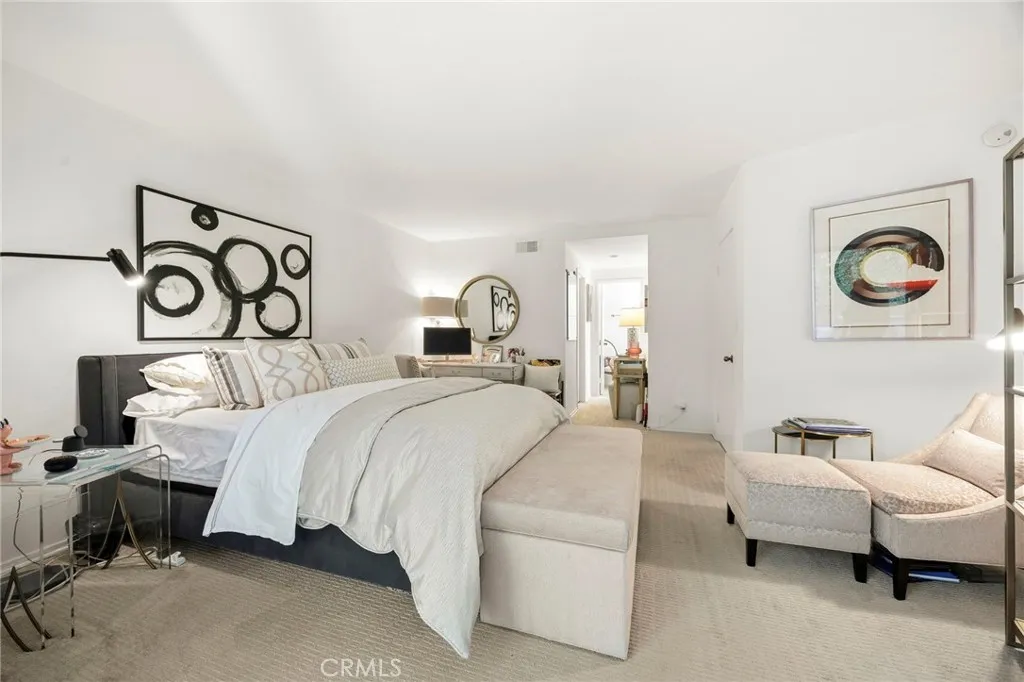 11687 Bellagio Road 12, Bel Air, California 90049 home-pic-33