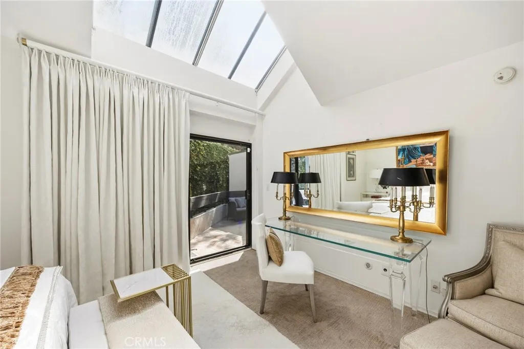 11687 Bellagio Road 12, Bel Air, California 90049 home-pic-26