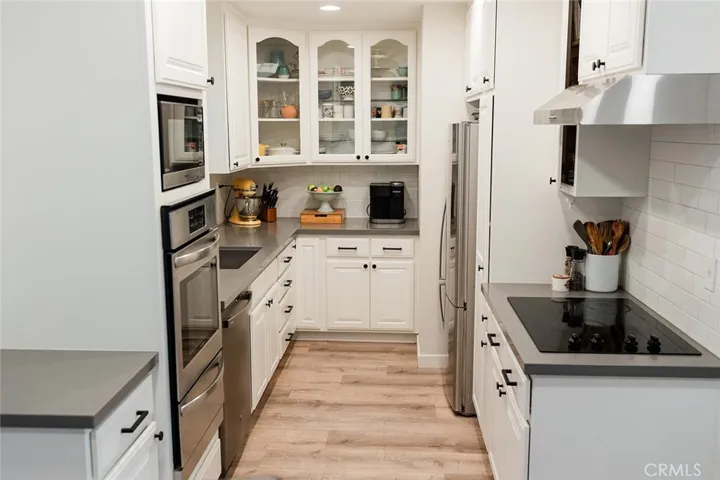 19867 Piccadilly, Huntington Beach, California 92646