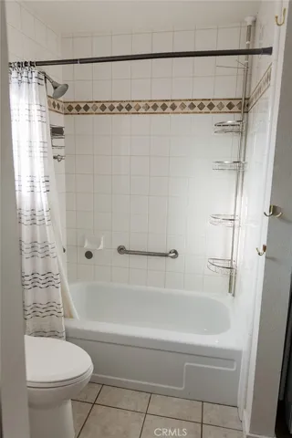 19867 Piccadilly, Huntington Beach, California 92646
