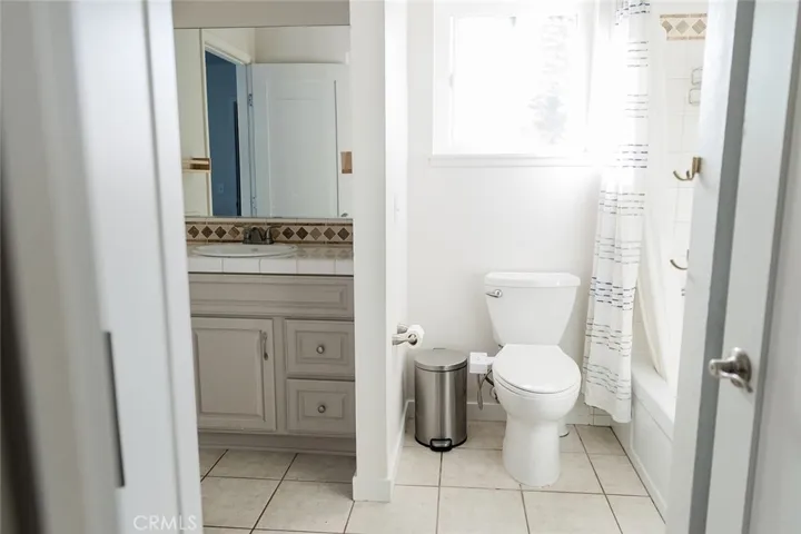 19867 Piccadilly, Huntington Beach, California 92646