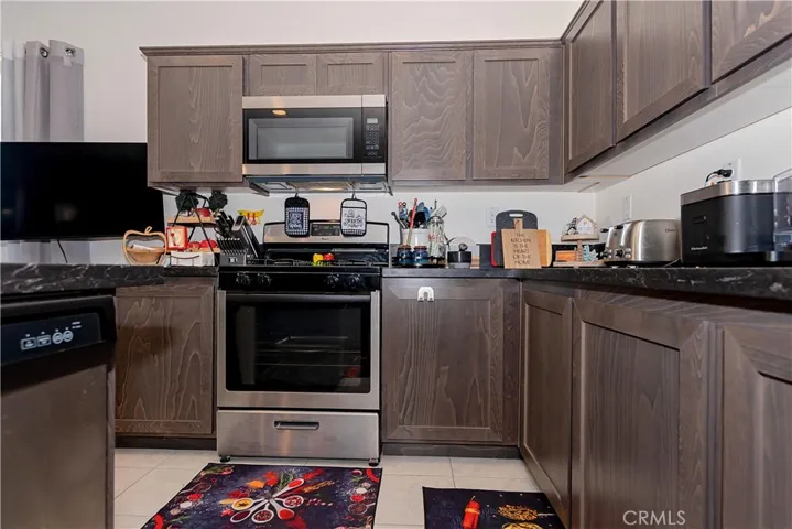 3013 Via Bella Rosa, Rosamond, California 93560