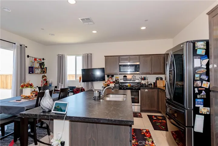 3013 Via Bella Rosa, Rosamond, California 93560