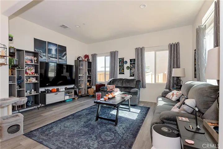 3013 Via Bella Rosa, Rosamond, California 93560