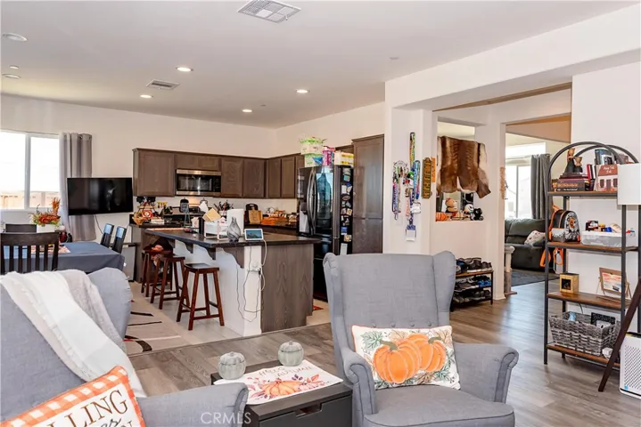 3013 Via Bella Rosa, Rosamond, California 93560