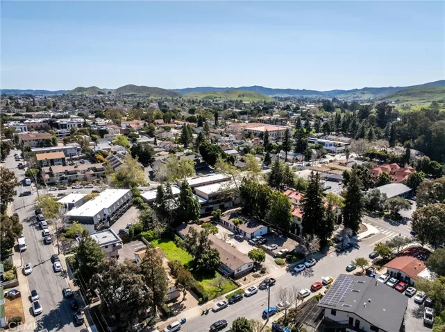 879 Walnut Street, San Luis Obispo, California 93401
