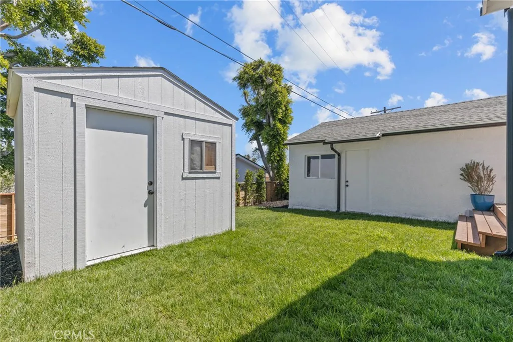 1724 S Fairfax, Los Angeles, California 90019 home-pic-19